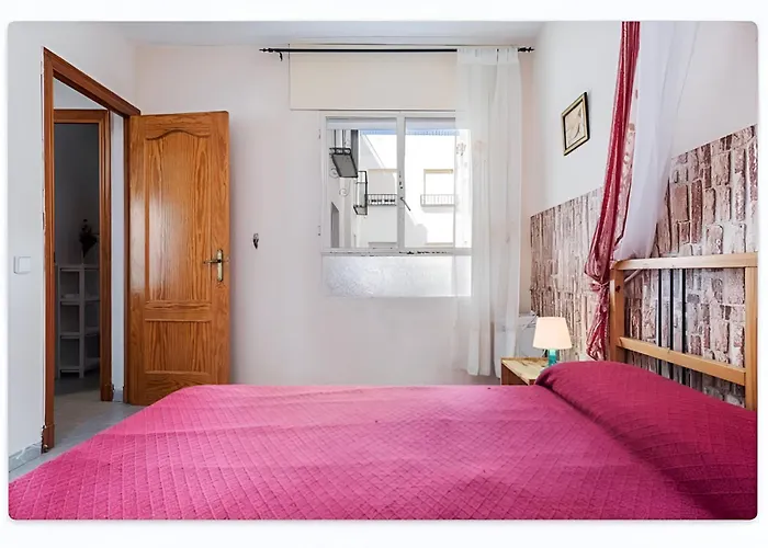 3 Playa Bateles 750m